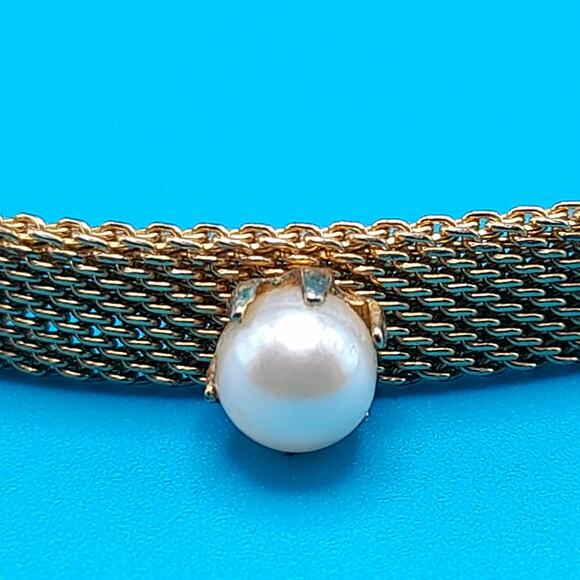 Vintage Mesh Faux Pearl Bracelet, Belt Style Buckle, Mid-Century Jewelry - Picture 10 of 14